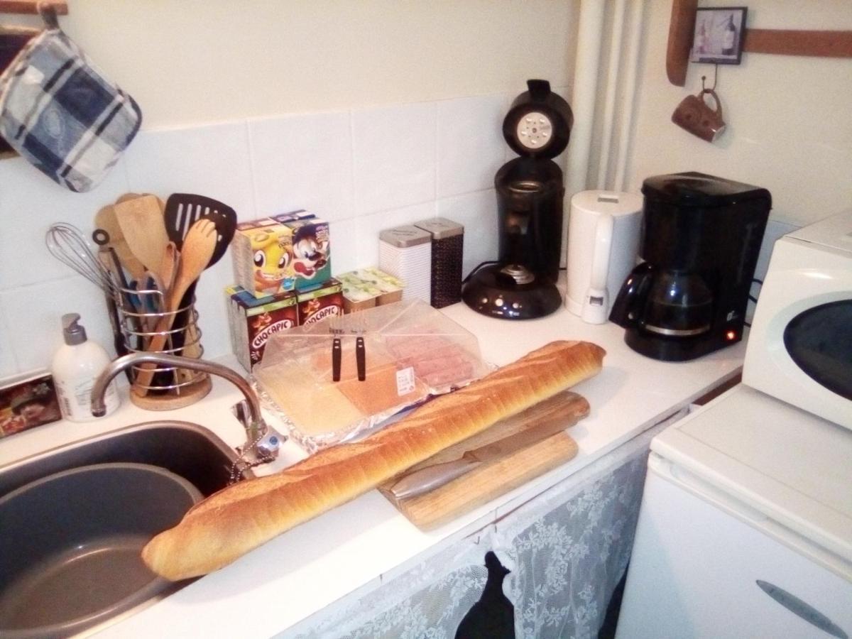 Lenard Charles Bed & Breakfast Juvigny-Val-d'Andaine Bagian luar foto